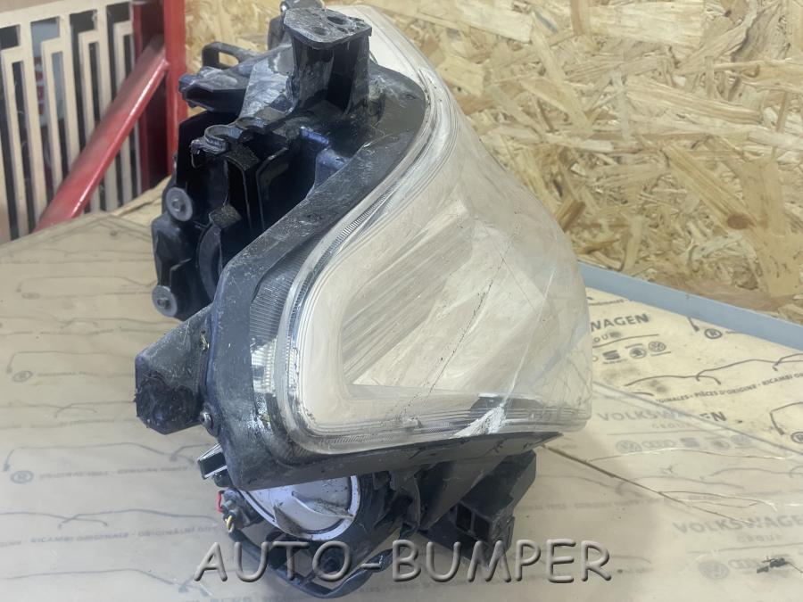 Nissan Patrol Y62 2010- Фара правая 260601LB1A, 10023048